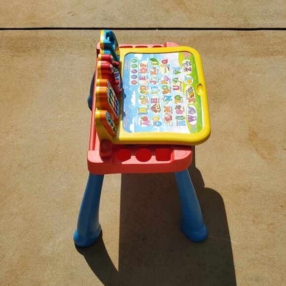 VTech Touch and Learn Activity Desk Deluxe - Red & Blue - Pre-Owned - Picture 6 of 16